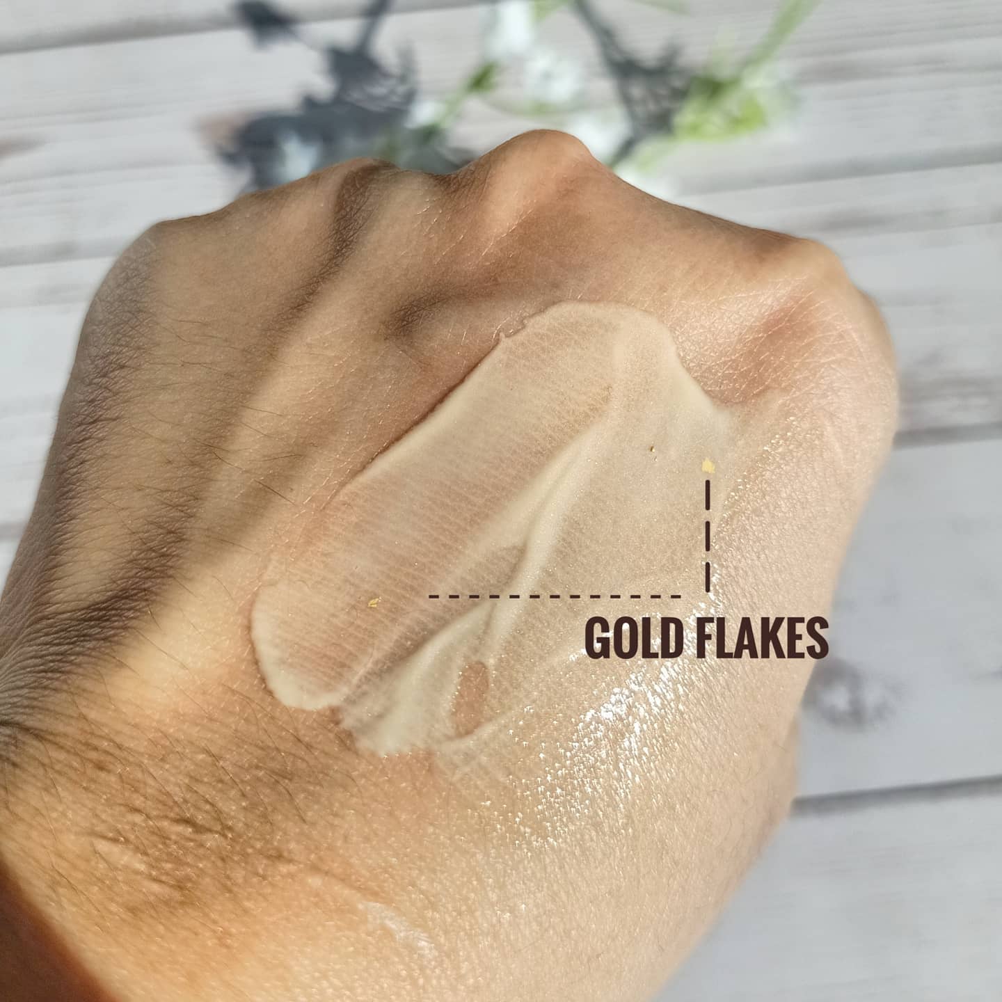 Antipodes
Kiwi Seed Gold Luminous Eye Cream

ðŸ¥ What is it?
A luxurious, illuminating eye cream wi