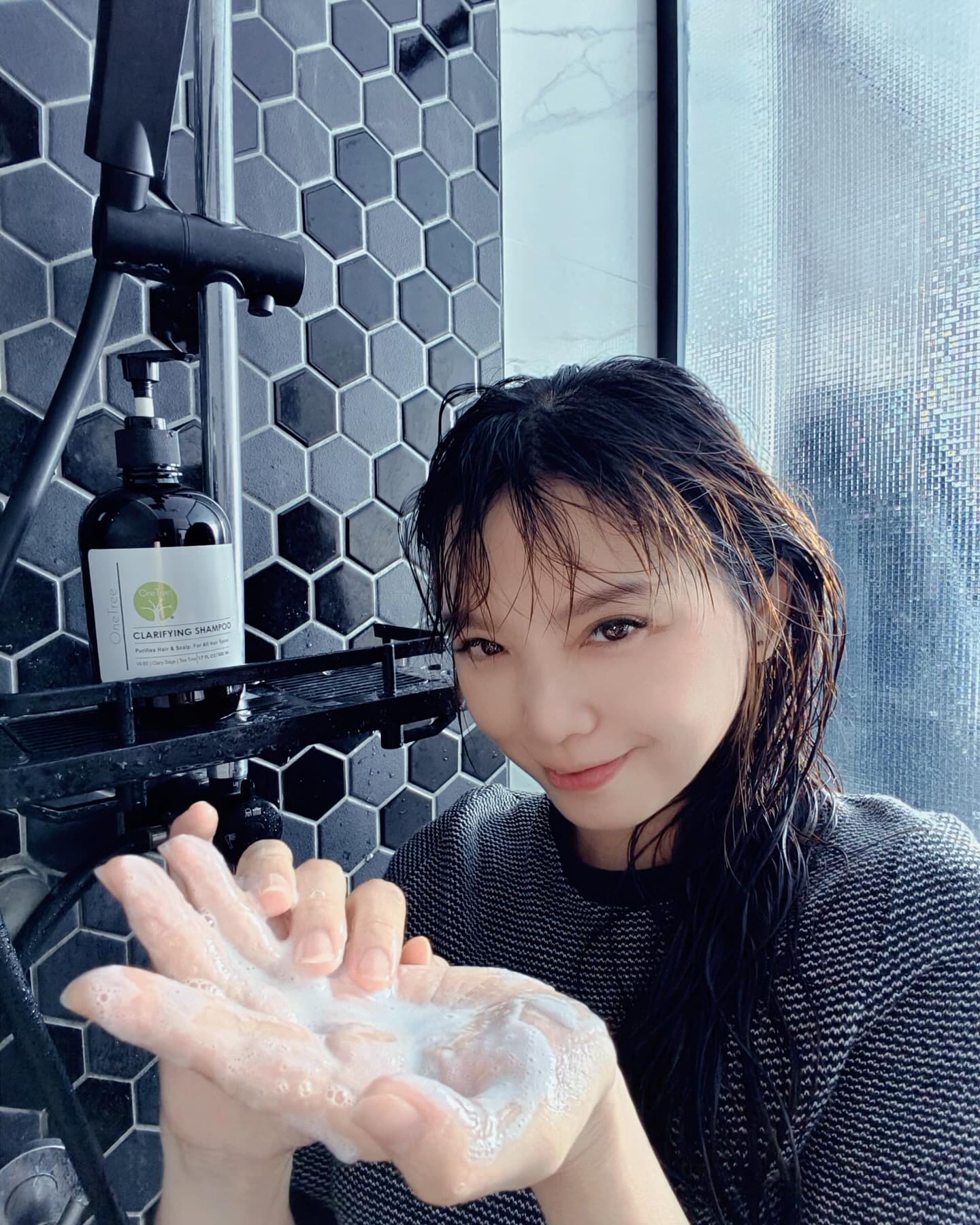 å‰æ®µæ—¥å­çœ‹æˆ‘ä»‹ç»äº†ç²¾æ²¹ä¿®å¤æ´—å‘æ°´ï¼Œå¥½å¤šç½‘å‹çº·çº·å‘è®¯æ¯è¯¢é—®æœ‰æ²¡æœ‰é€‚åˆæ