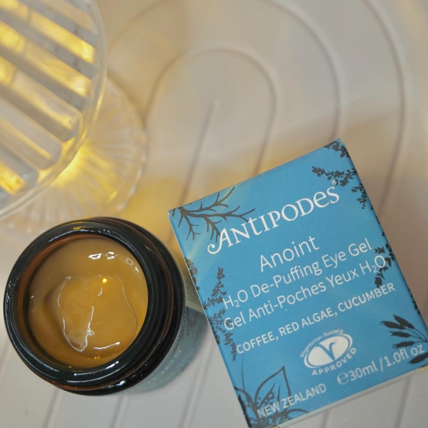 The best eye cream ive ever triedðŸ‘Œ that help to reduce my eye puffiness and dark spots! With the 