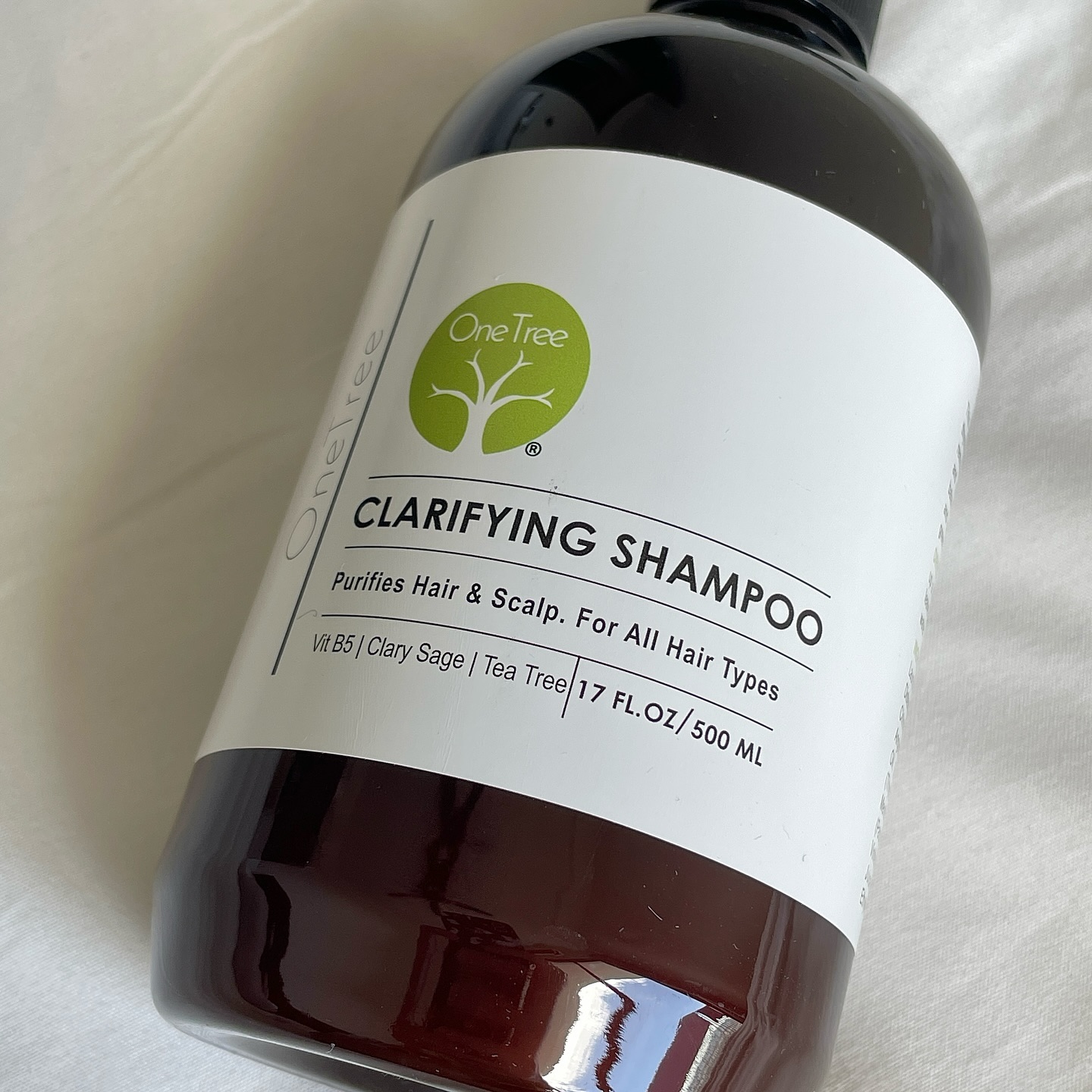 Just discovered the ultimate hair and scalp hero, One Tree Clarifying Shampoo! This product is desig