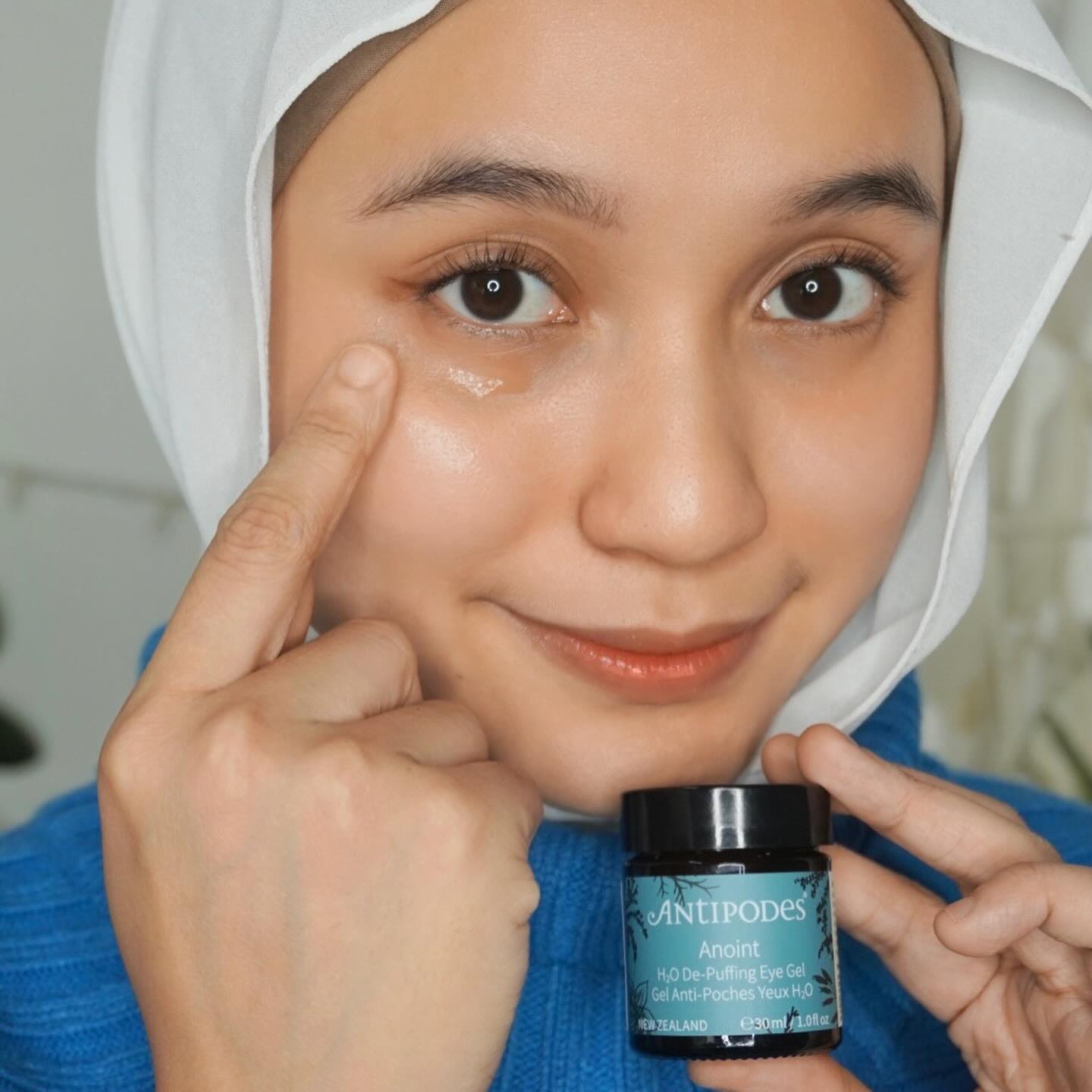 The best eye cream ive ever triedðŸ‘Œ that help to reduce my eye puffiness and dark spots! With the 