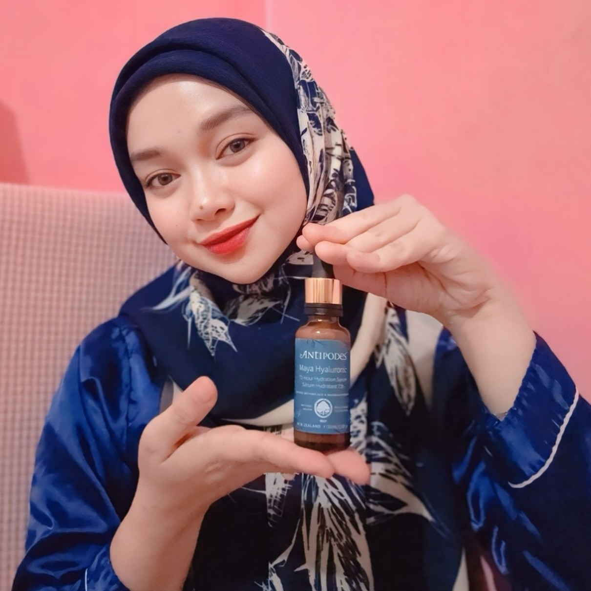 Discovering the Maya Hyaluronic 72-Hour Hydration Serum has been a game-changer for my skincare rout