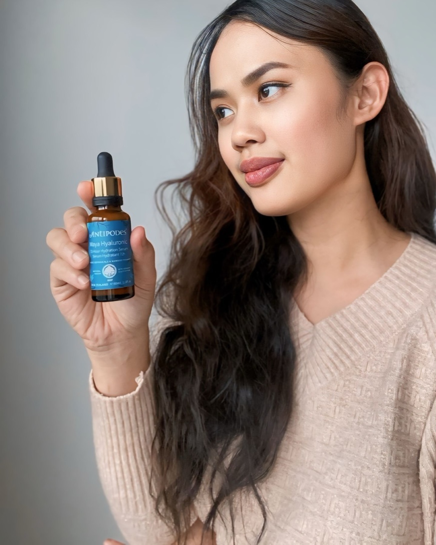ðŸŒ¿âœ¨ Hydration game strong with Antipodes Maya Hyaluronic 72-Hour Hydration Serum! Packed with ma