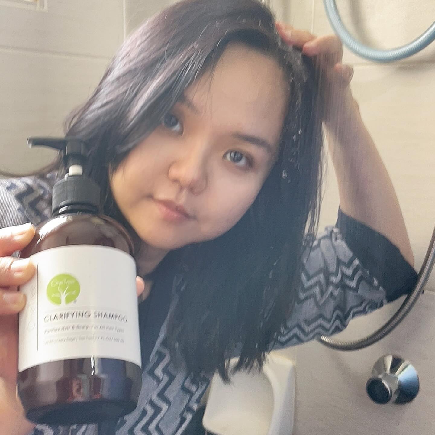 Discovering the ultimate hair and scalp hero: One Tree Clarifying Shampoo! It is designed to deeply 