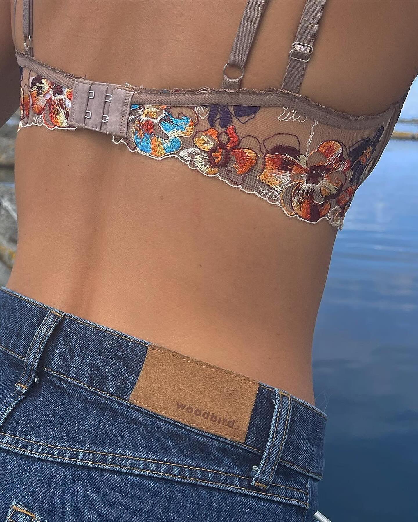 â€œwear an outfit under your outfitâ€ inspo ðŸ©µðŸ«¦ðŸ§–ðŸ¼â€â™€ï¸ðŸ‘œðŸª¼ðŸŒªï¸ðŸ« #mahequlin