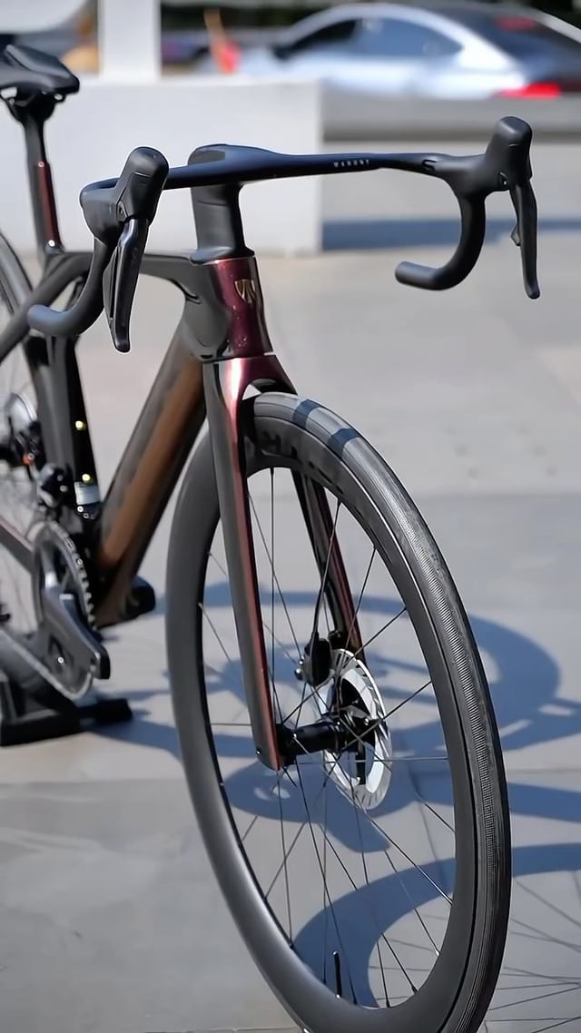 Madone SLR 7😍
-
-
-
#trek #trekbikes #trekmadone #madoneslr #madoneslr7 #projectone #roadbike #road