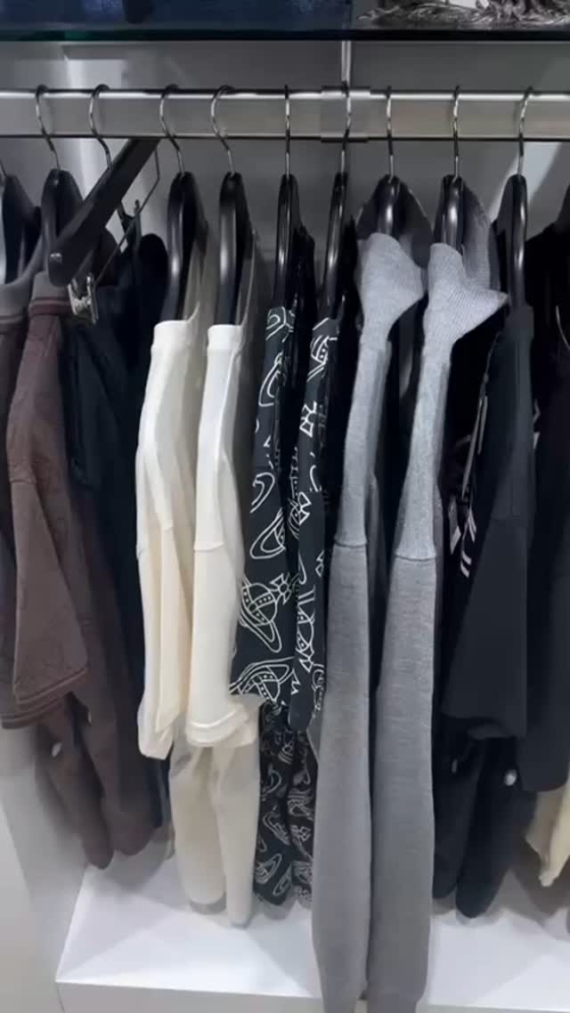 We have new Vivienne Westwood in store and online 🤤

Pop by our @ekeastkilbride store or shop onlin