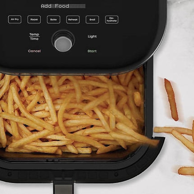 Découvrez la friteuse à air Geepas Vortex sur Nareshop.store, pour des repas croustillants, sains et