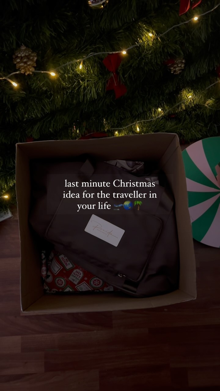 Last minute Christmas idea for the traveller in your life 🛫🌏🌴 
GIFT CARDS AVAILABLE ON OUR WEBSIT