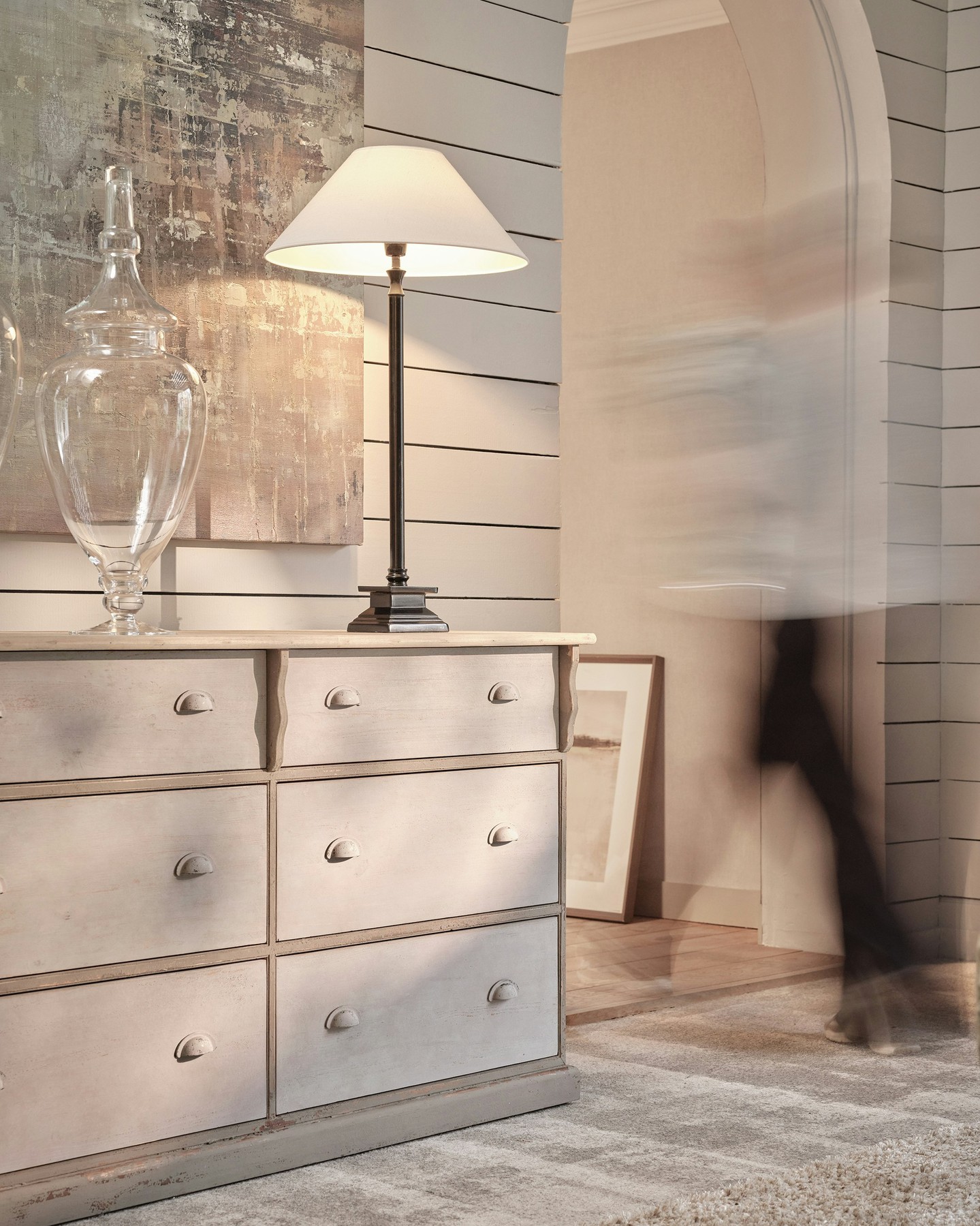 Effortless home organization awaits you! 

The LARRSON chest of drawers is perfect for storing your 