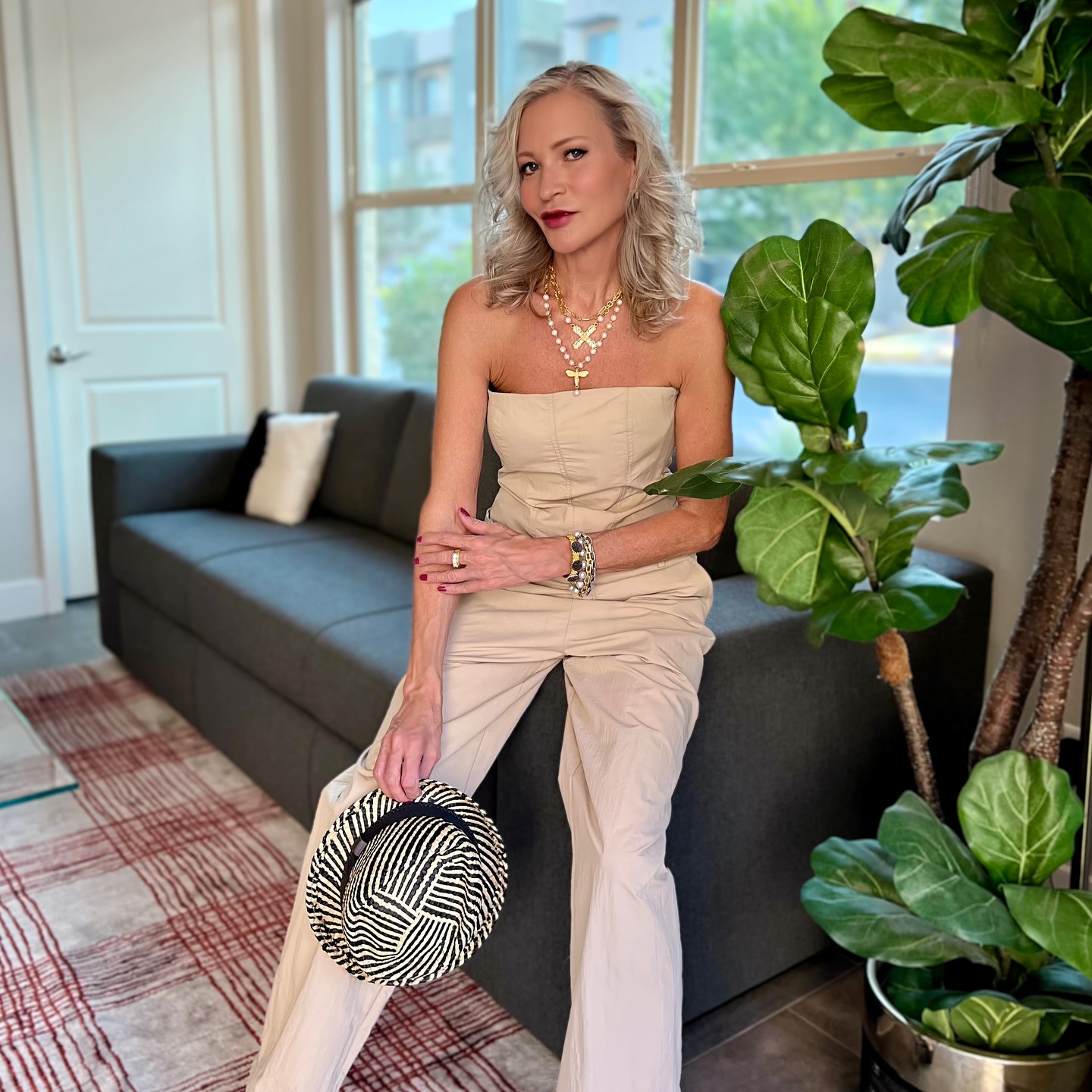 ✨ moreturquoise did it again! 😍\n\nJamie is sparkling again in her Angelique pearl necklace, the pe