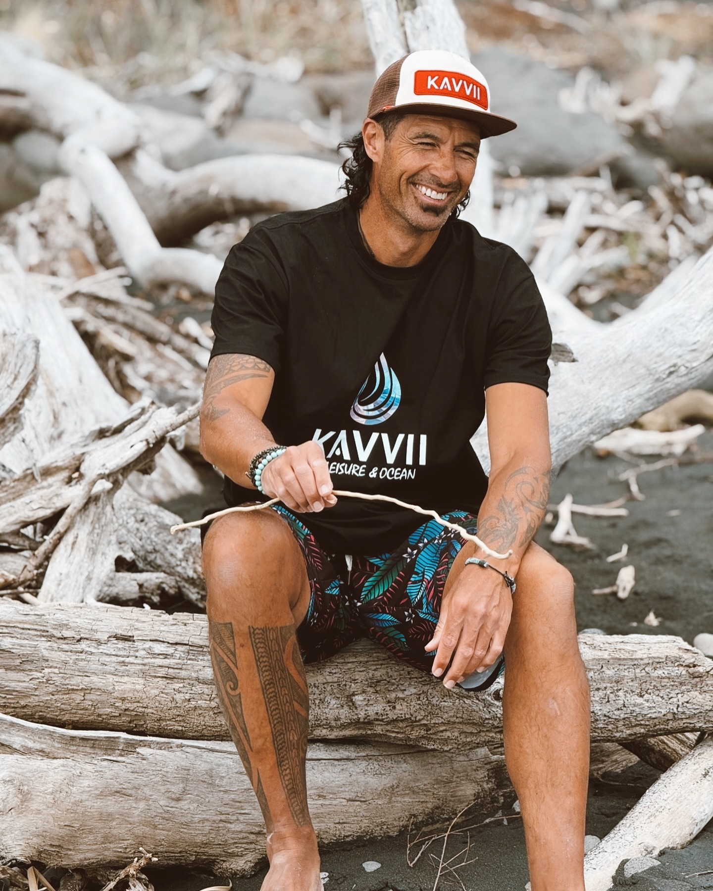Summer sounds pretty good…..🌴
//
Check out our collection of organic cotton blends and truckers ….
