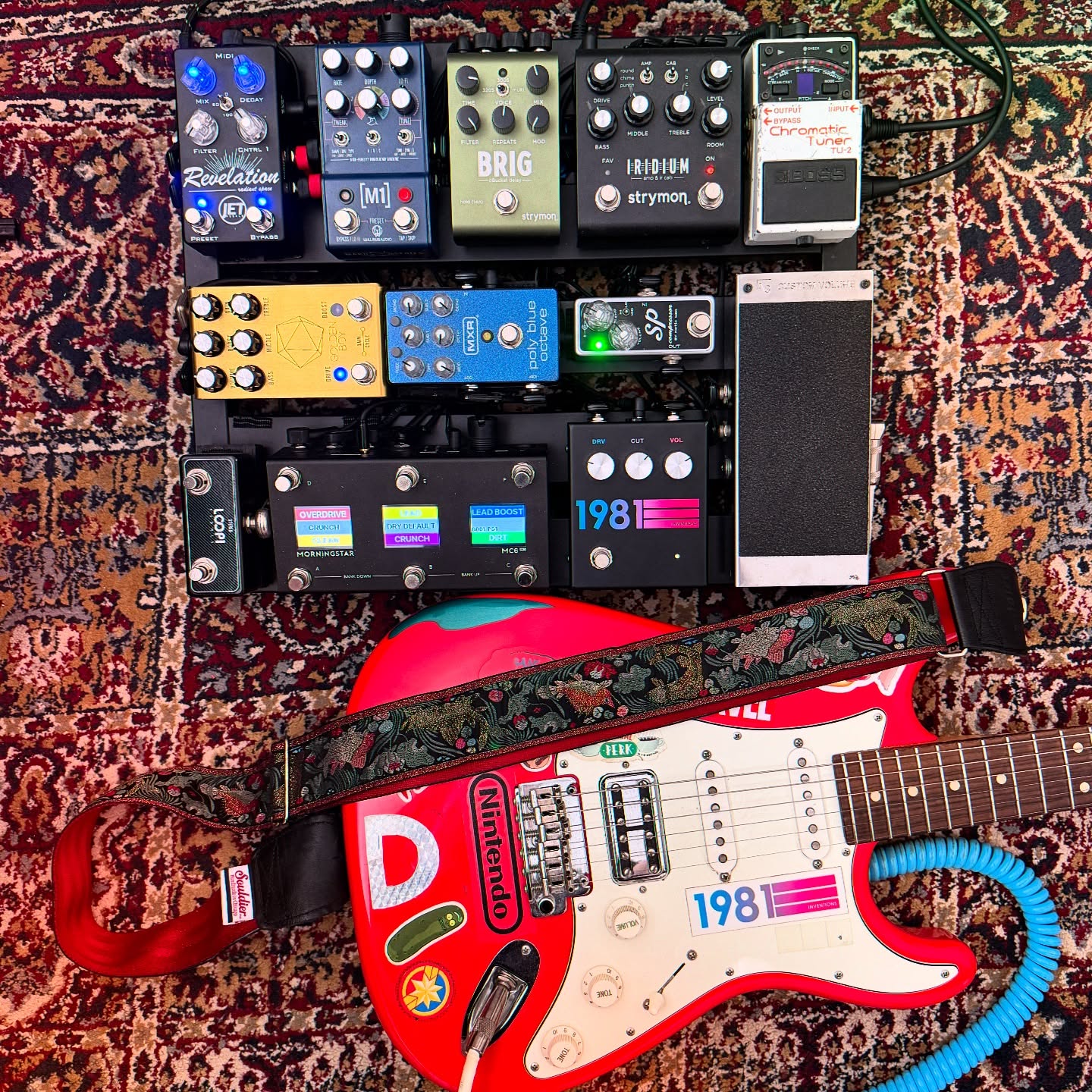 Really missed having the @1981inventions DRV, itâ€™s a real inspiration. #1981inventions
#pedalboard