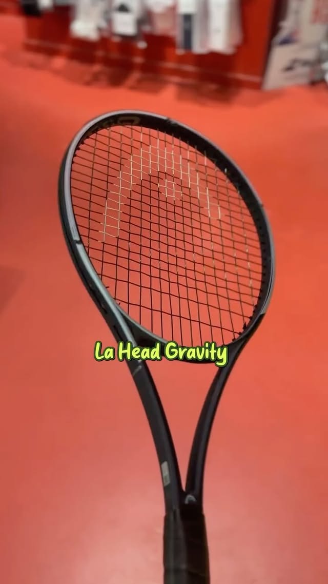 Yohann te prÃ©sente aujourdâ€™hui la HEAD GRAVITY ðŸ’ª

Tu connaissais cette raquette ? ðŸ‘‡

#tenni
