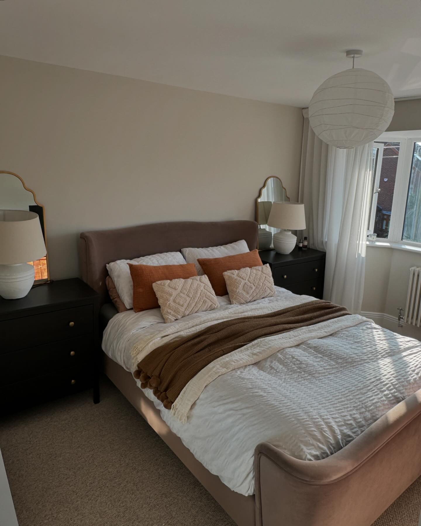 Thought Iâ€™d show you guys what weâ€™ve done so far with our main bedroom, thereâ€™s still a few bi