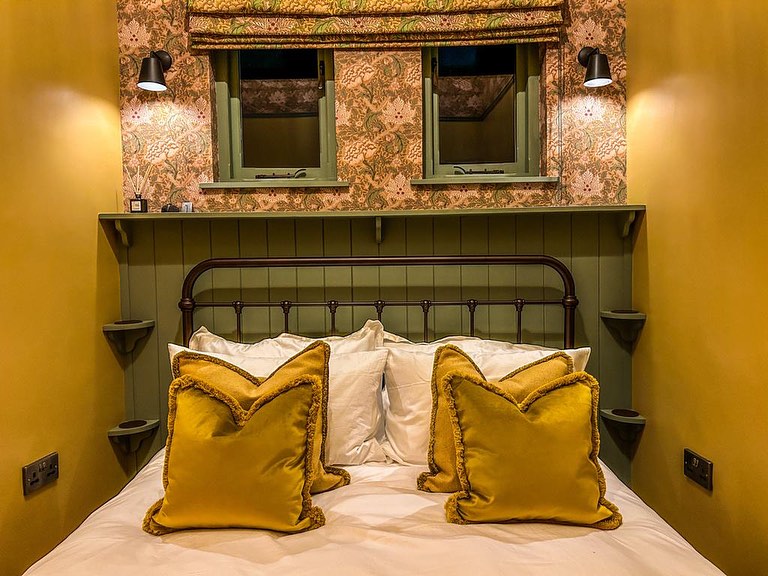 ðŸ¤©Coming soonâ€¦
ðŸ›Œ Sleeps 6
ðŸ¾ Dog friendly 
ðŸš— Off-street parking 
ðŸ–ï¸ 2 minutes to th