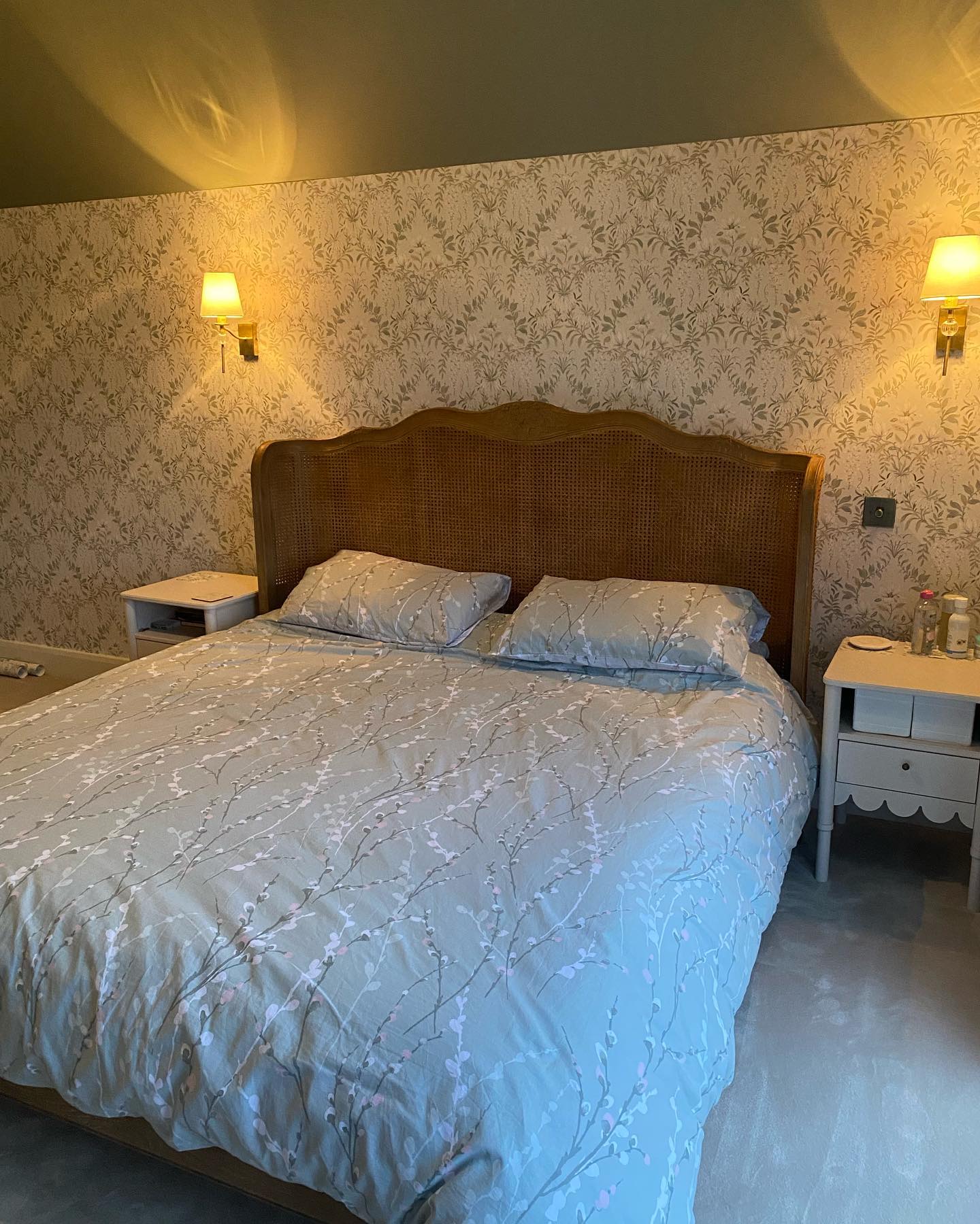 Looove the wallpaper! So pleased with the print and really happy with the results , itâ€™s changed t