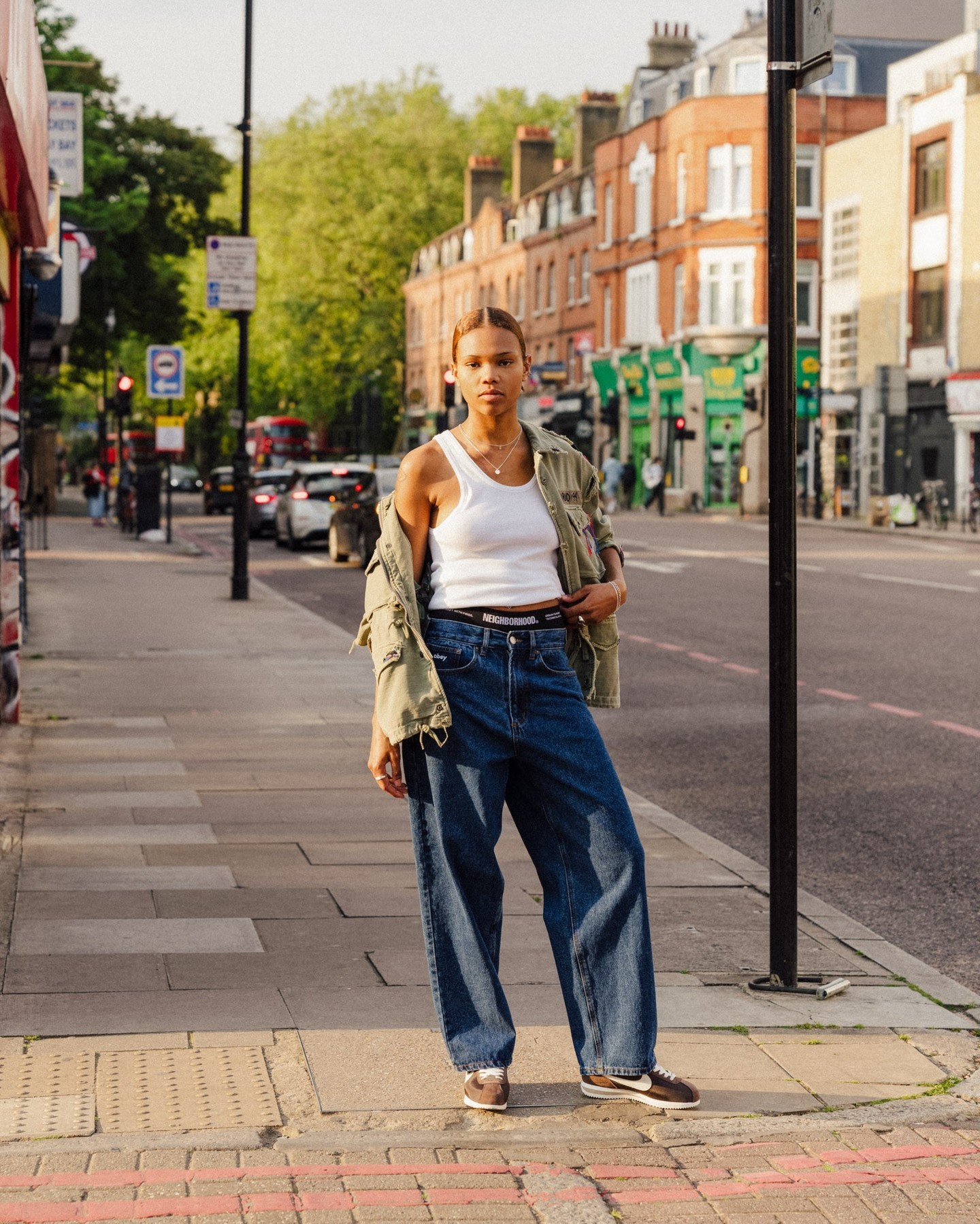 How to style the OBEY BIGWIG BAGGY DENIM PANT 👖⁠
⁠
One pair of denim pants, 3 different looks.⁠
⁠
W