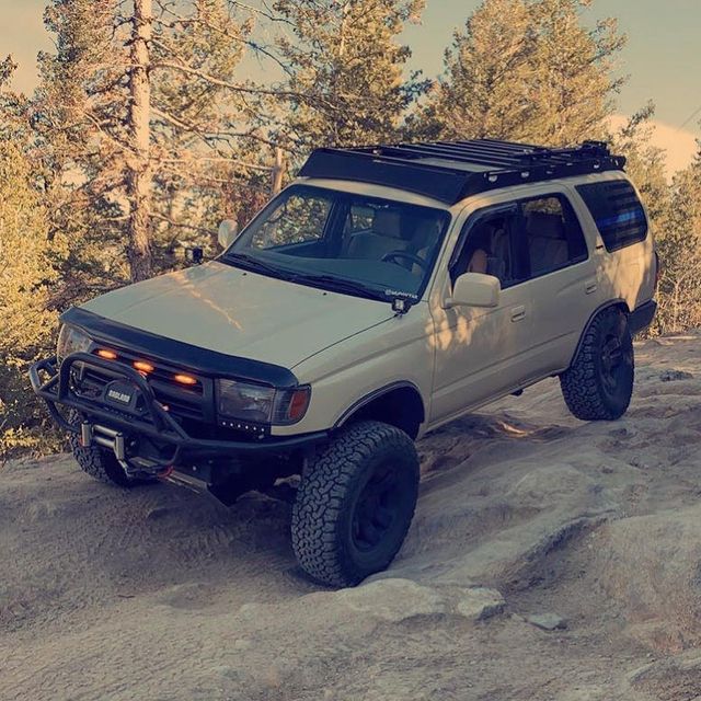 ðŸ“¸: @muddyt4r 

Some off-road exploring ðŸŒ

#trailfx #toyota #4runner #offroading #overland #adv