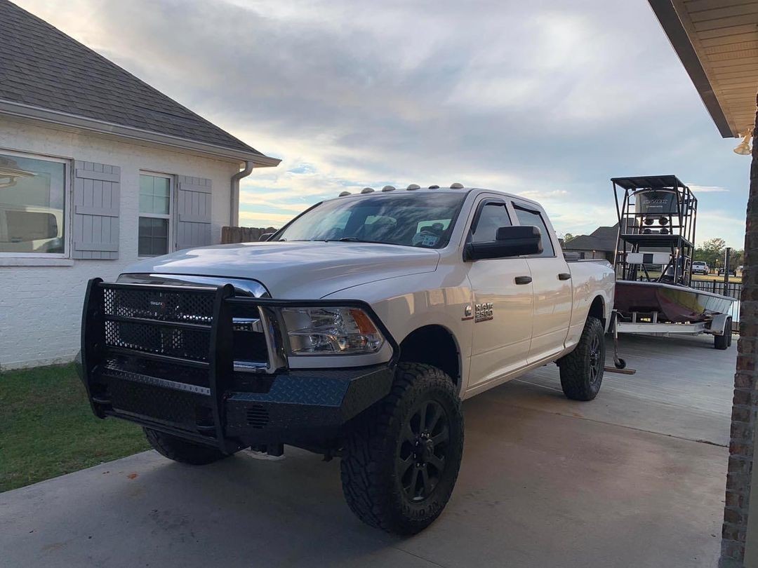 Ram 2500 with TrailFX Full Replacement Front Bumper for #FrontEndFriday

ðŸ“·: @blackpatchperformanc