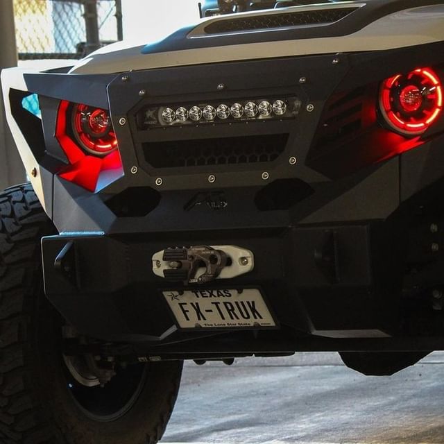 Happy #FrontEndFriday ðŸ˜ˆ
ðŸ“·: @fxmotorsportsofficial 
#amarillo #texas #shoplocal #trailfx #winch