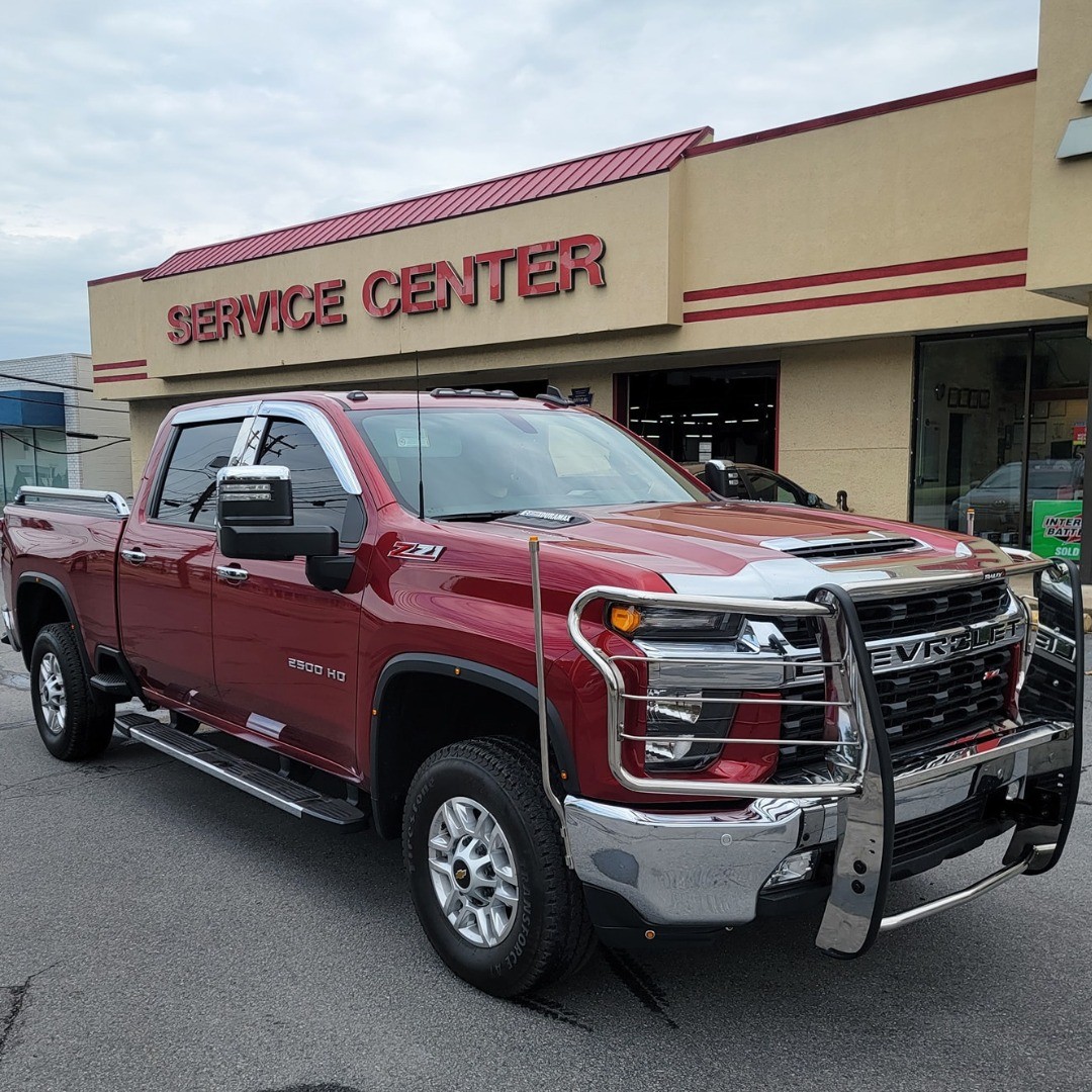2023 Chevy Silverado 2500 with #TrailFX grille guard
📷: A&A Auto Exeter
#Aaauto #exeterpa #shoploca