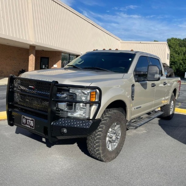 Ford F-250 with #TrailFX Full Replacement Front Bumper ðŸ”¥ðŸ”¥ðŸ”¥
ðŸ“·: @Zac D Brown
#ford #fordf2