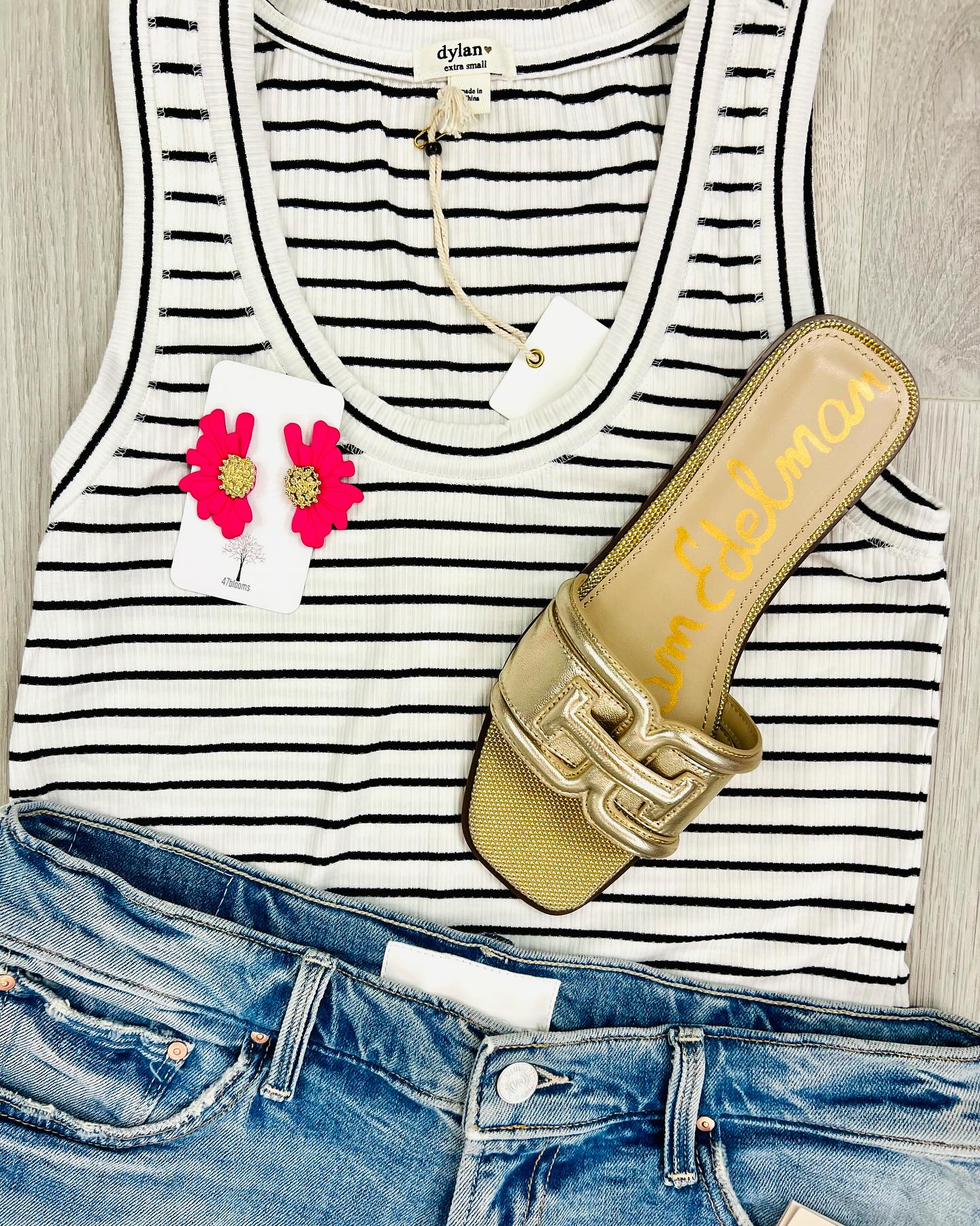 Thursday STRIPES🌺🌺🌺