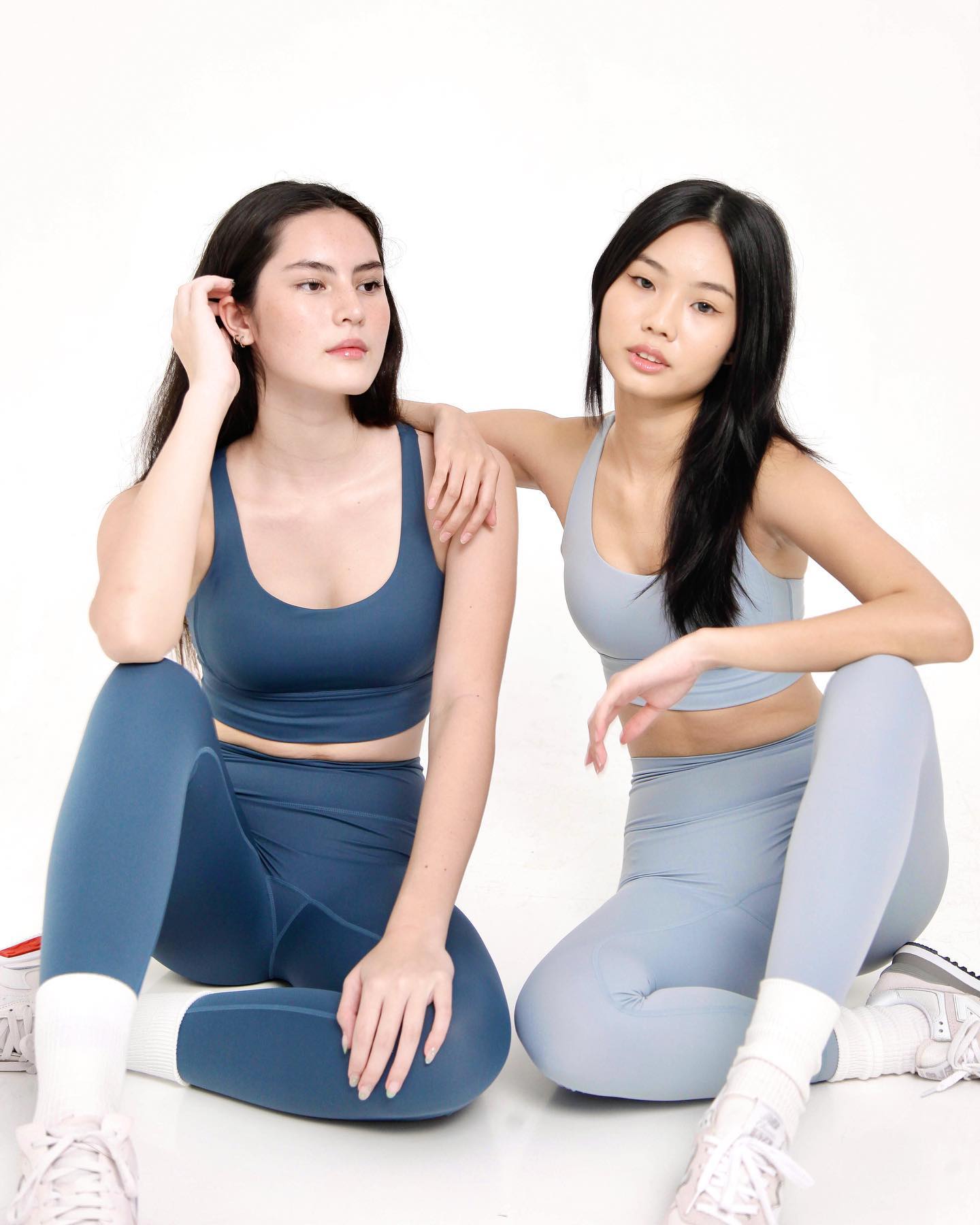 Your favorite Brie Set just got fresh colorways 💙💙💙 Now available on http://kyn.sg
