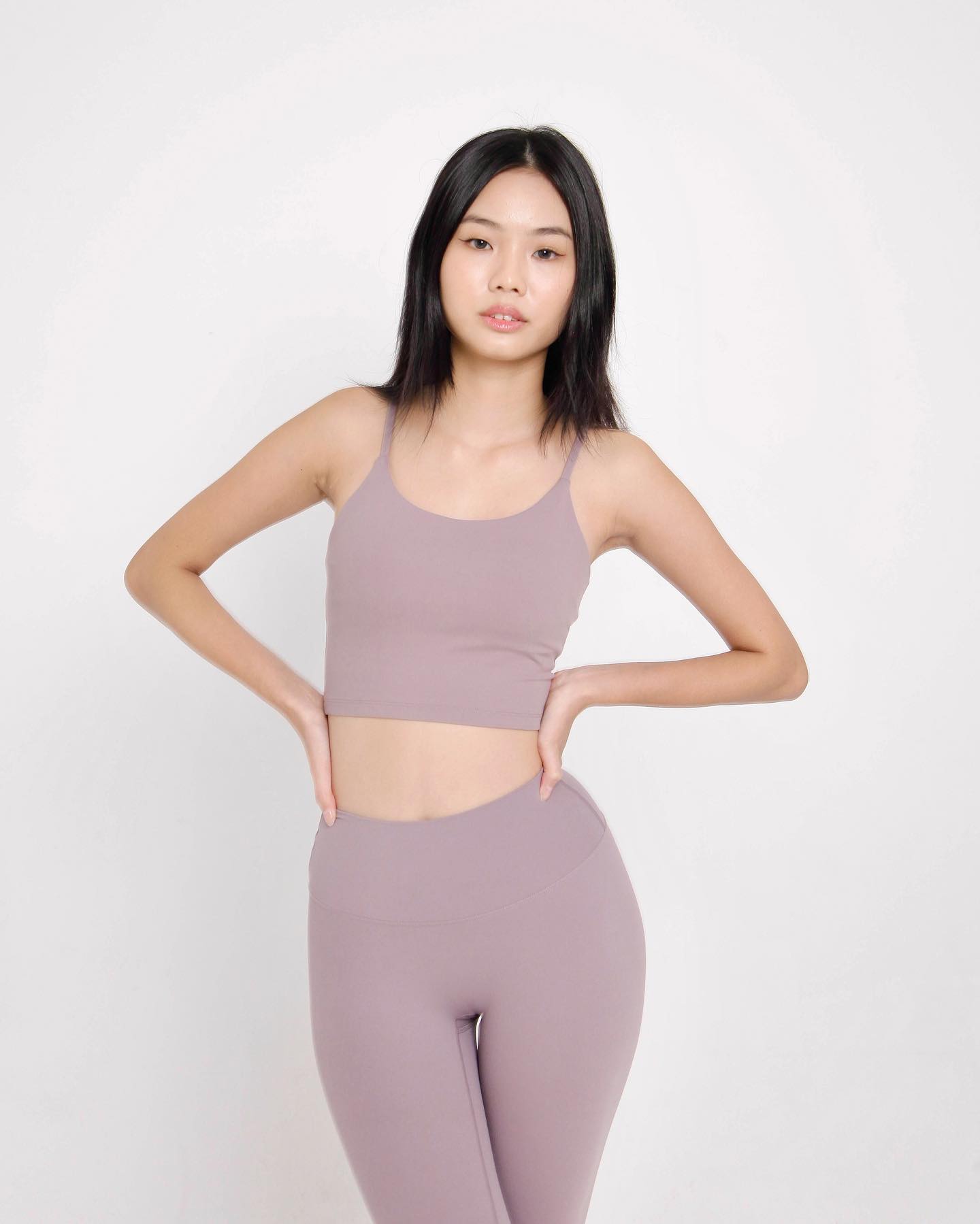We love the simplicity and versatility of the Liv Longline top, no issues taking you from the gym to