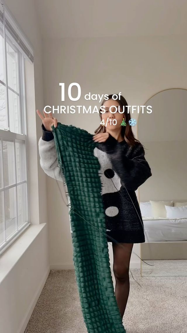 4/10 🎄ya casi a la mitad de los outfits!! Esta opción también es un poco colorida para las que pref